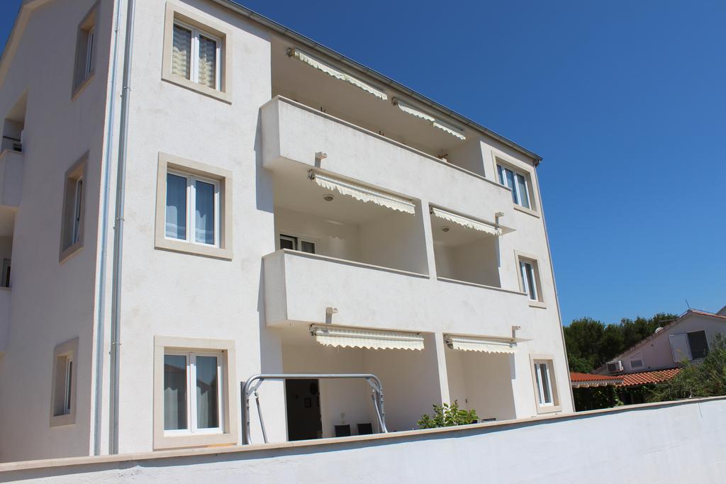 Apartments Silva Sutivan Bagian luar foto